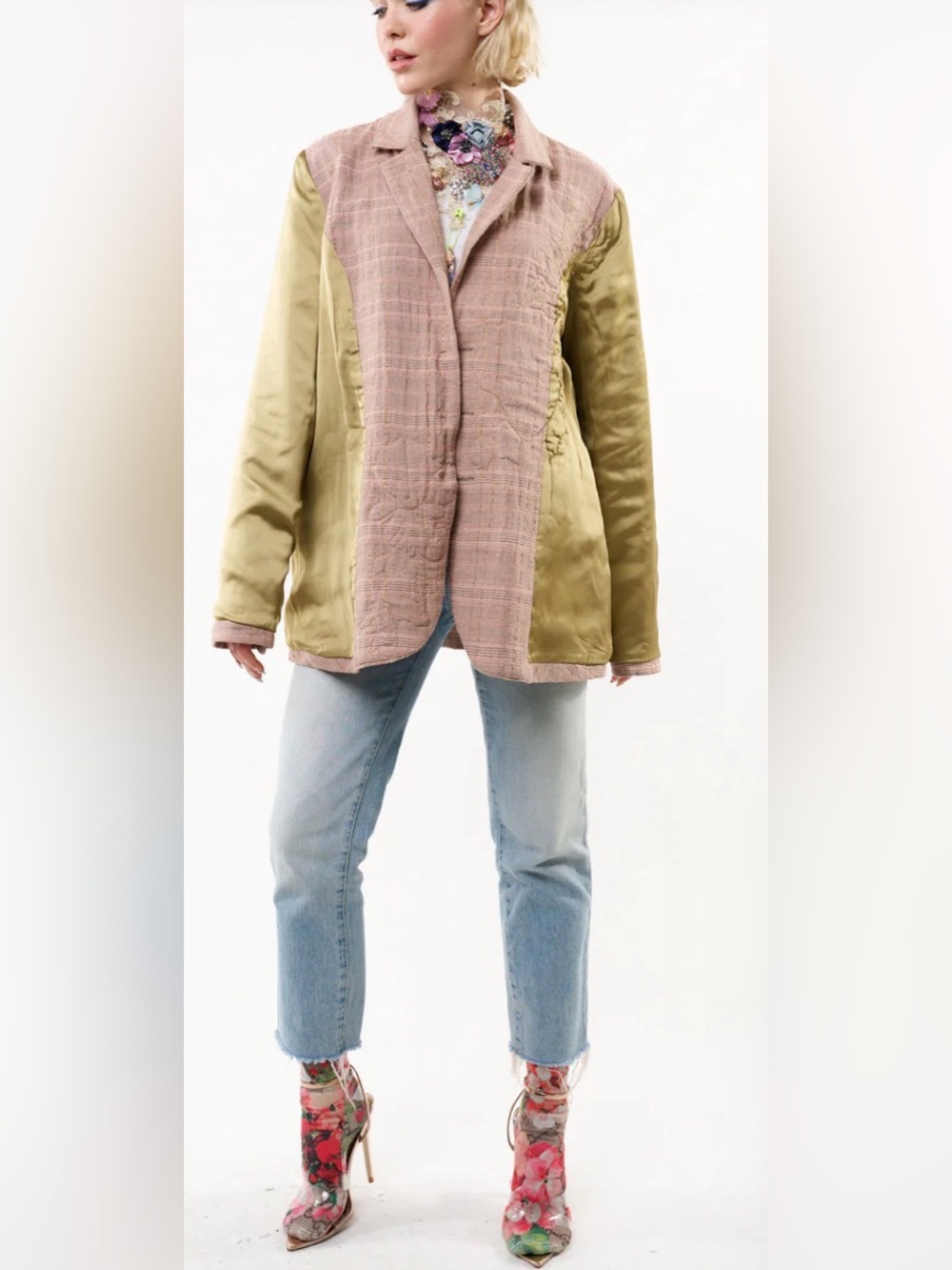Aratta Blush Pink Plaid Blazer with Floral Embroidery - Picture 6 of 11